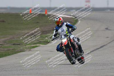 media/Nov-29-2025-TrackDaz (Sat) [[10ae2d9bce]]/B Group/Session 3 (Outside Grapevine)/